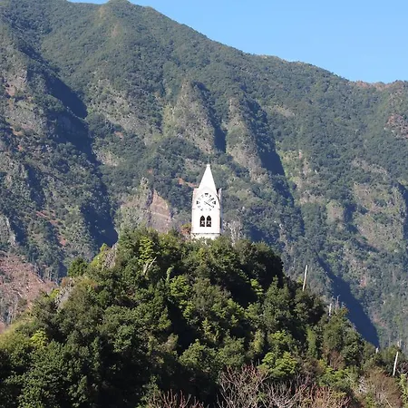 Lameiros Tatil Evi *