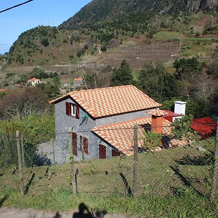 Lameiros Tatil Evi